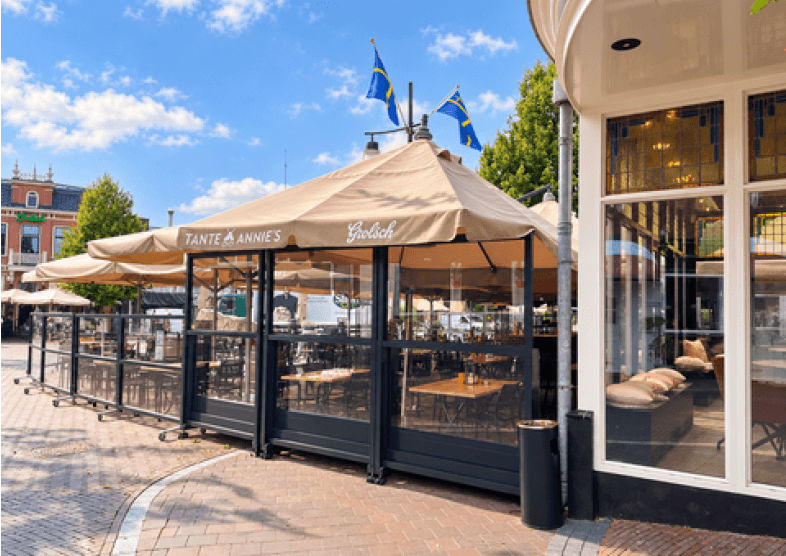 Levante uitschuifbaar terrasscherm