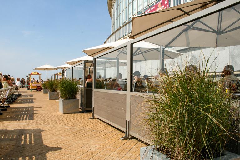 Terrasscherm Mistral aan de boulevard